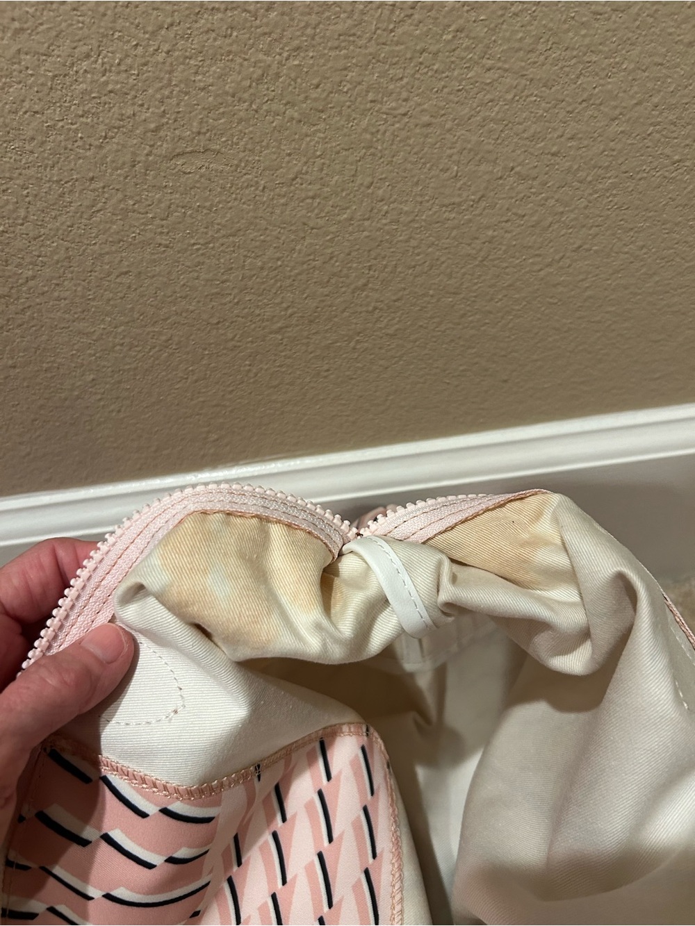 Longchamp Pink Patterned Tote - Picture 5 of 8